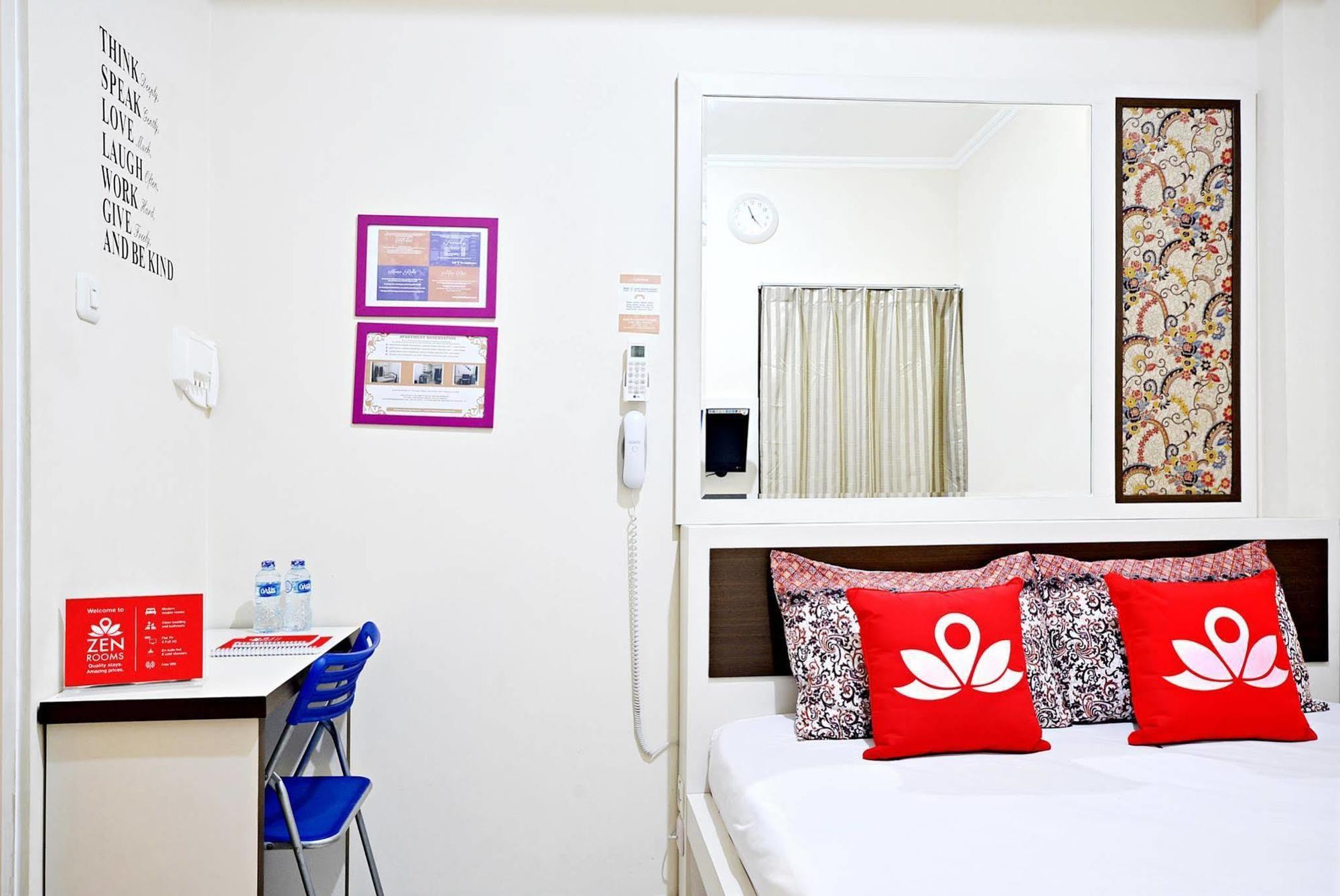 Zen Rooms Cideng Barat Jakarta Extérieur photo