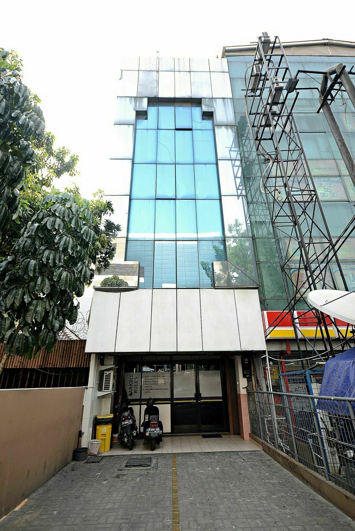 Zen Rooms Cideng Barat Jakarta Extérieur photo
