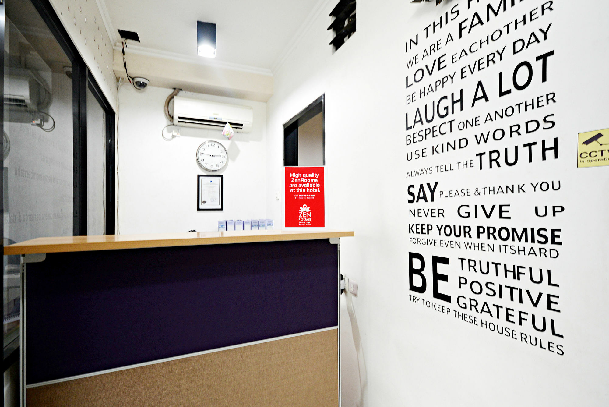 Zen Rooms Cideng Barat Jakarta Extérieur photo